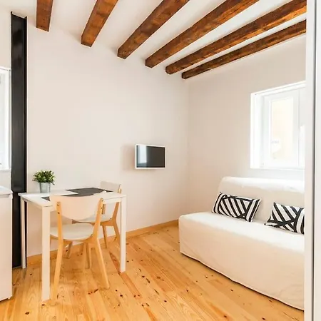 Apartment 1e Brand New Right In The Heart Of Alfama Lisbon