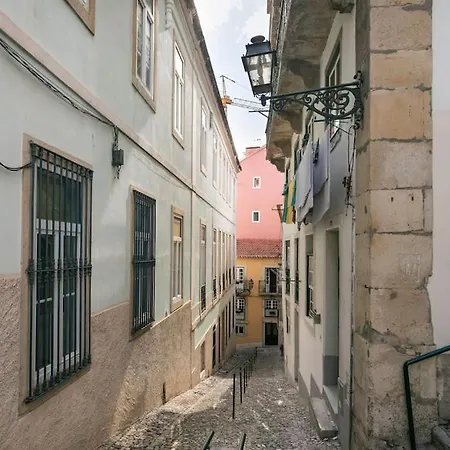 Apartment 1e Brand New Right In The Heart Of Alfama